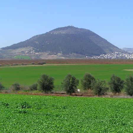 Вилла Noach Batavor Kefar Kish Экстерьер фото